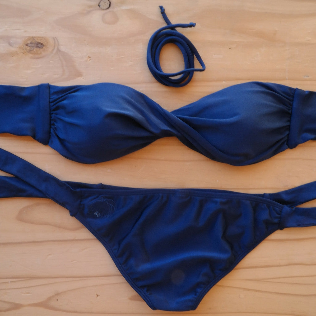 Navy - Bandeau Style Bikini:  navy colur boobtube style top and navy colour classic tie bikini bottom. Handmade from nylon lyrca
