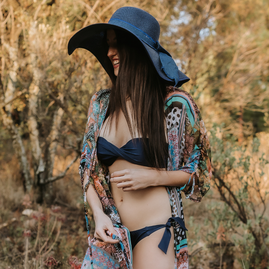 Navy - Bandeau Style Bikini:  navy colur boobtube style top and navy colour classic tie bikini bottom. Handmade from nylon lyrca